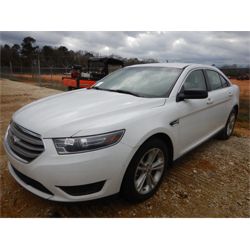 2017 FORD TAURUS Automobile