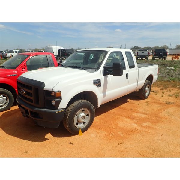 2010 FORD F250 Pickup Truck