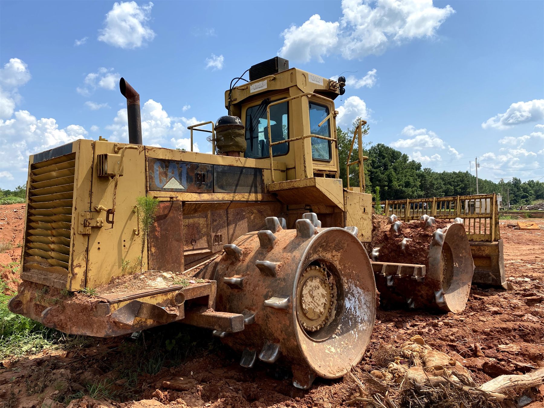 826 Compactor 1995 CAT 826C Compactor - J.M. Wood Auction Company, Inc.