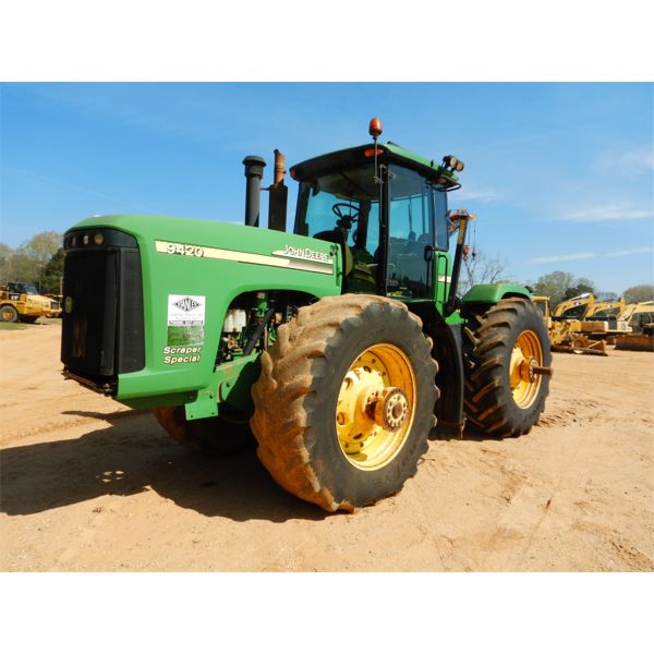 2006 JOHN DEERE 9420 Scraper Tractor