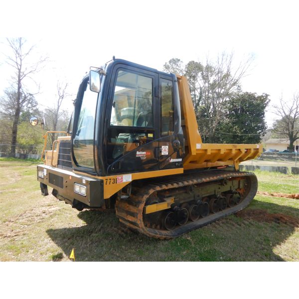 2016 MOROOKA MST2200VD Crawler Carrier / Dumper