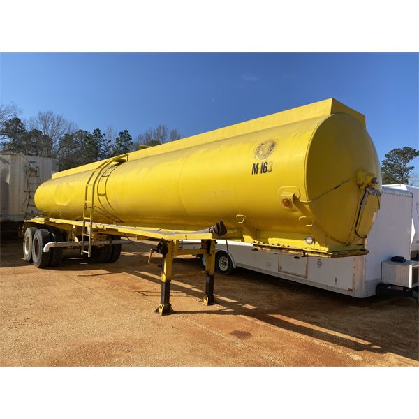 1977 MID SOUTH  Water Tank Trailer