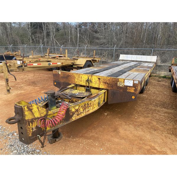 1994 EAGER BEAVER 12TXA Tilt Bed Trailer