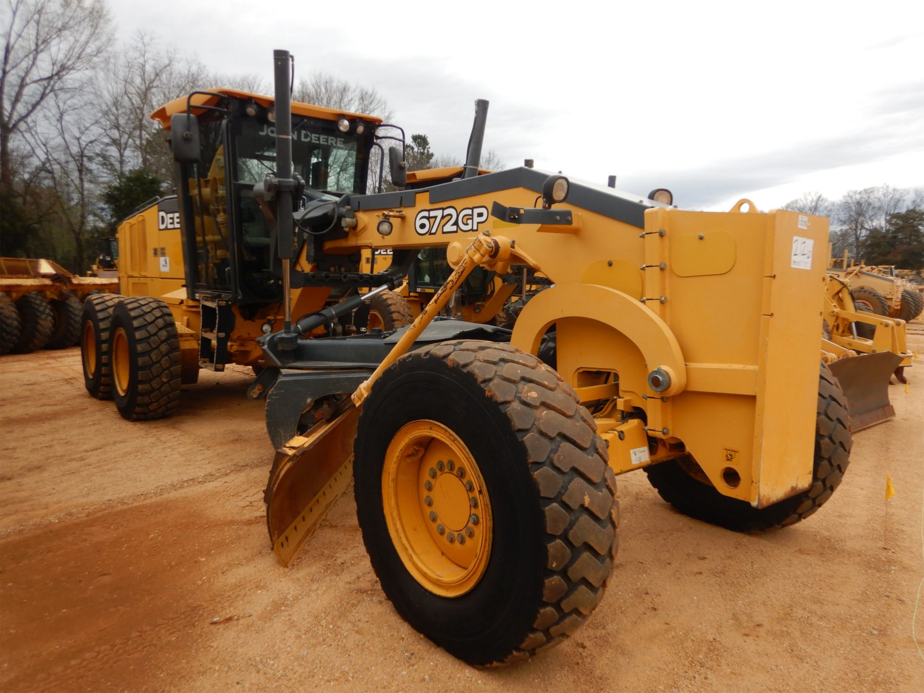 2011 JOHN DEERE 672GP Motor Grader