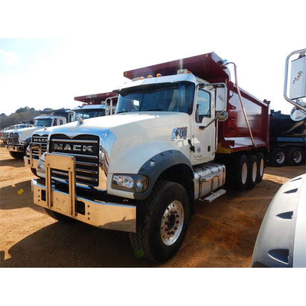 2017 MACK GU713 Dump Truck