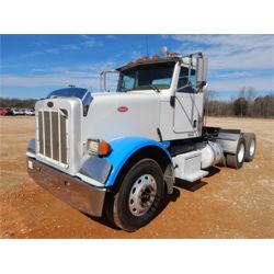 2009 PETERBILT 367 Day Cab Truck
