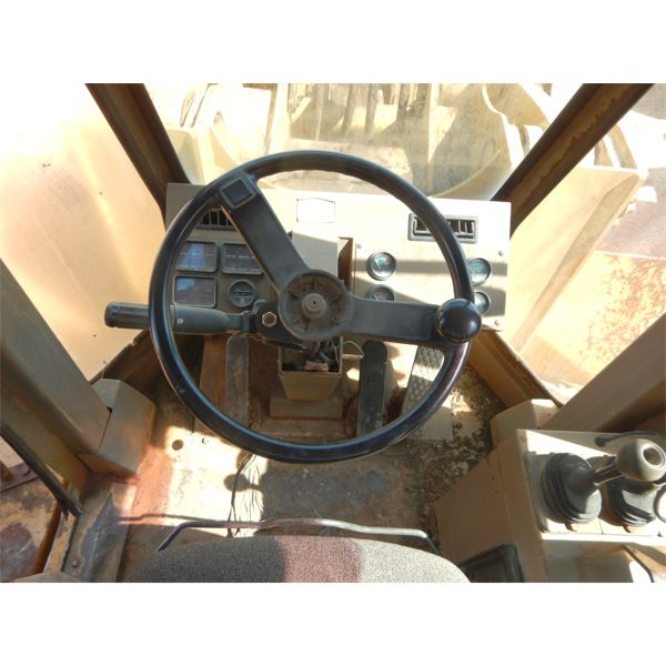 KAWASAKI 90Z SERIES III Wheel Loader - J.M. Wood Auction