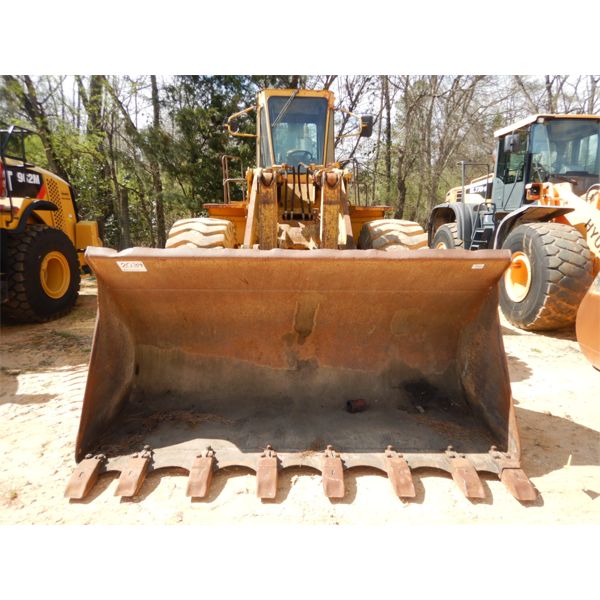 KAWASAKI 90Z SERIES III Wheel Loader - J.M. Wood Auction Company, Inc.