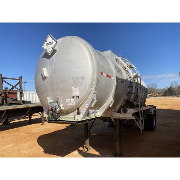 1992 TRAILMASTER  Water Tank Trailer
