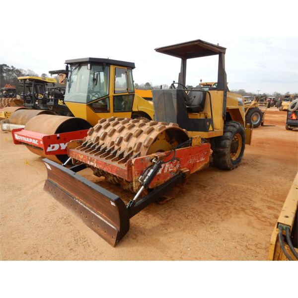 DYNAPAC CA151PDB Roller