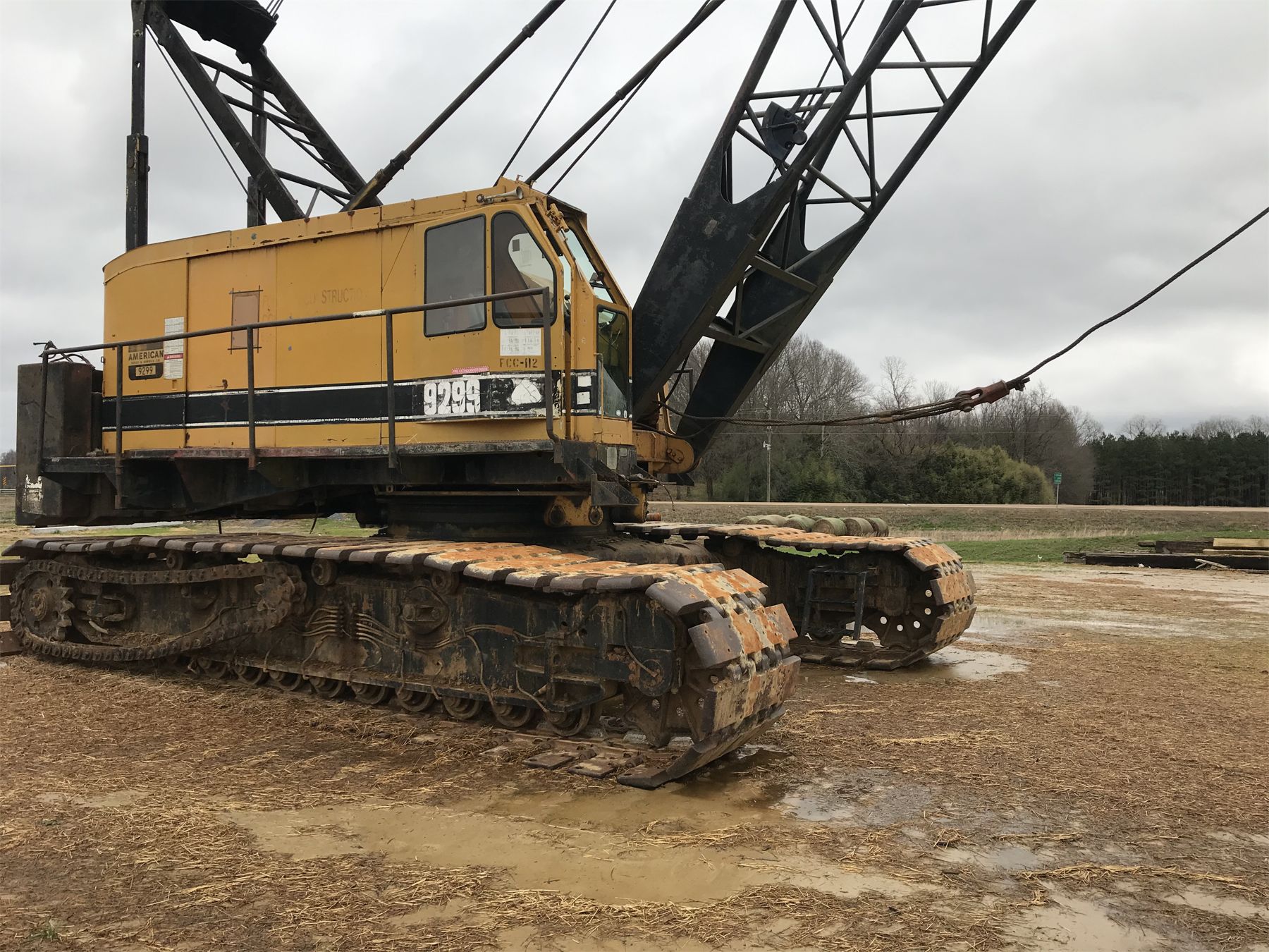 AMERICAN 9299 Crawler Crane - J.M. Wood Auction Company, Inc.