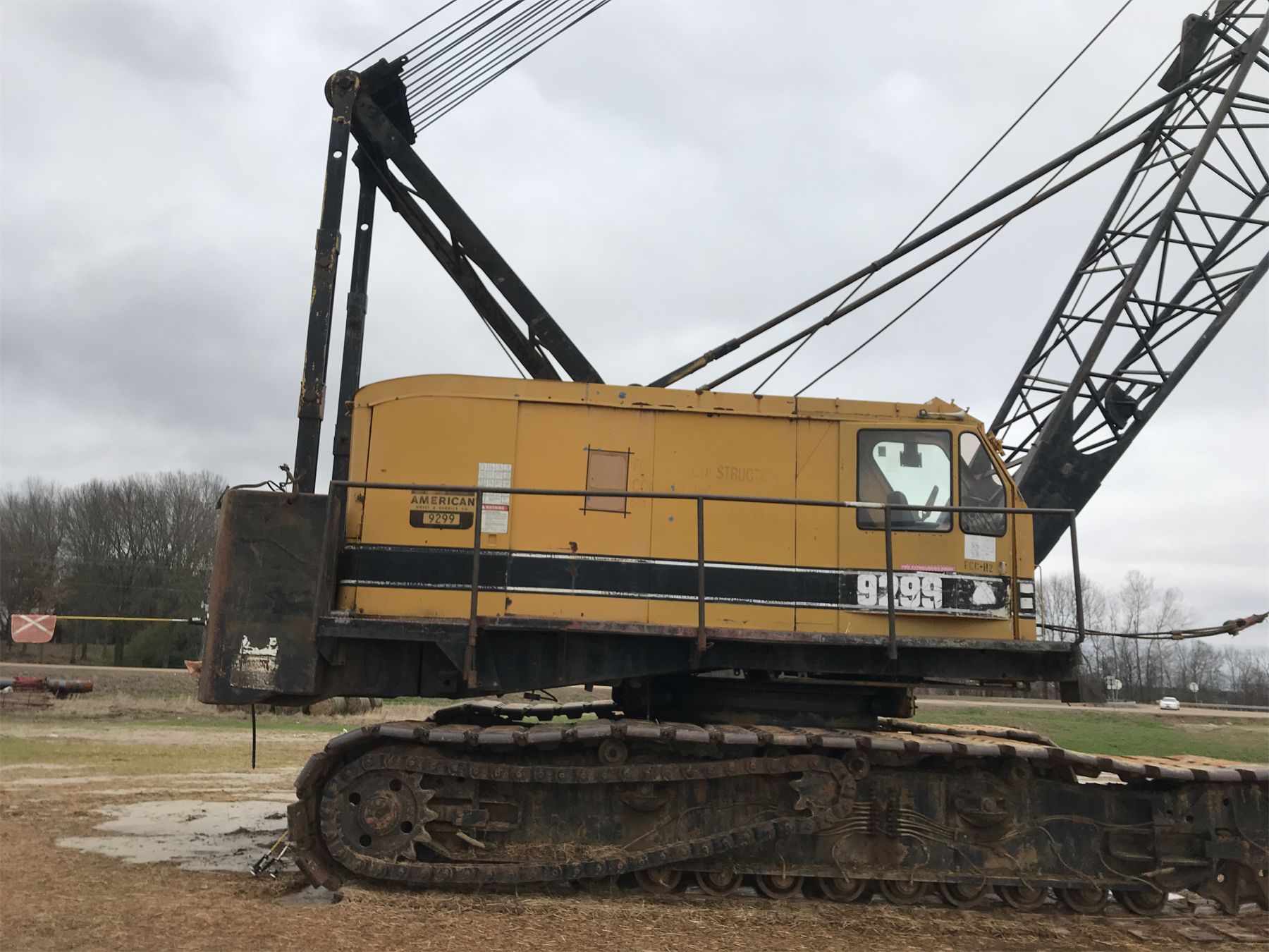 AMERICAN 9299 Crawler Crane - J.M. Wood Auction Company, Inc.