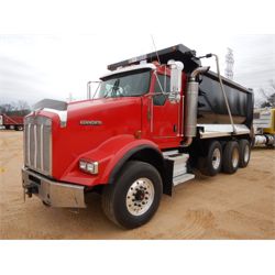 2007 KENWORTH T800 Dump Truck