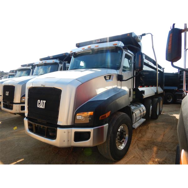2015 CATERPILLAR CT660S Dump Truck