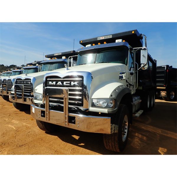2017 MACK GU713 Dump Truck