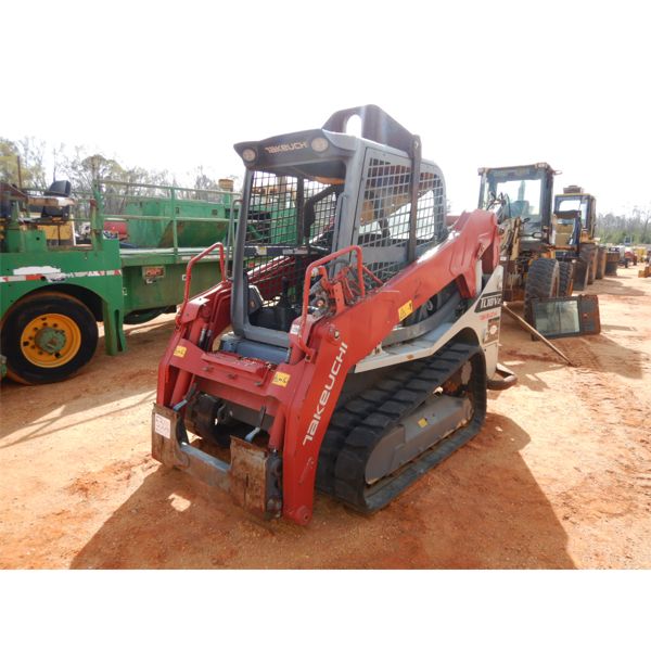 2018 TAKEUCHI TL10V2 Skid Steer Loader - Crawler