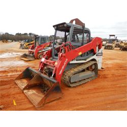 2018 TAKEUCHI TL10V-2 Skid Steer Loader - Crawler