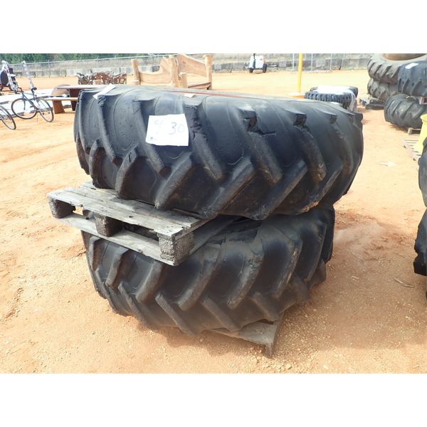 ARMSTRONG  20.8x38 Tire