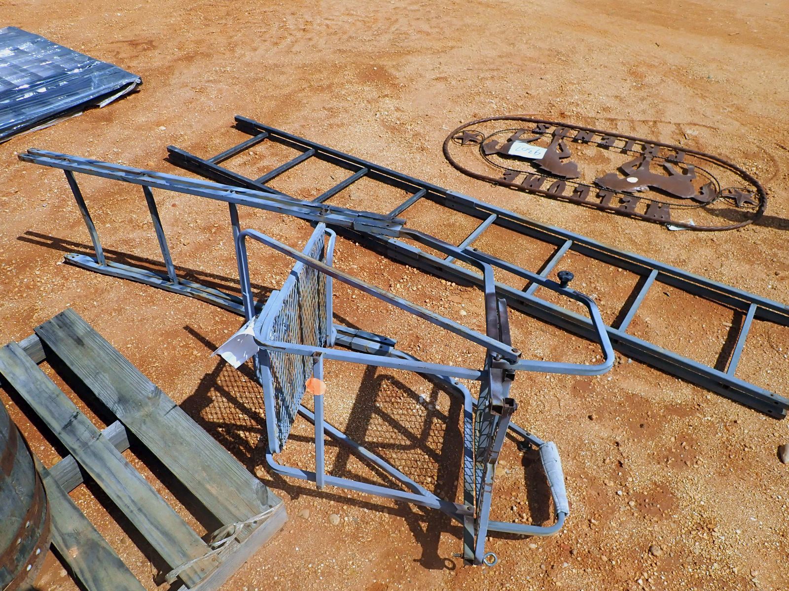 Machine Ladder Stand portable ladder stand