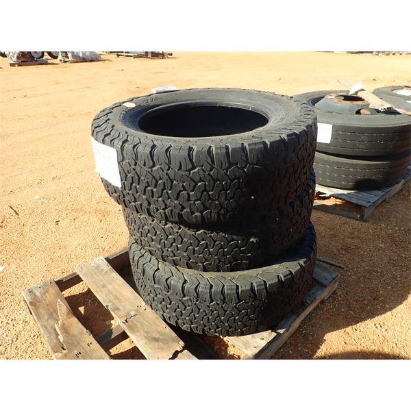 (3) LT235/65R20 tires