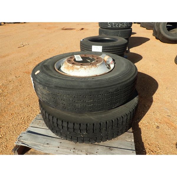 (2) 11R22.5 tires w/rims