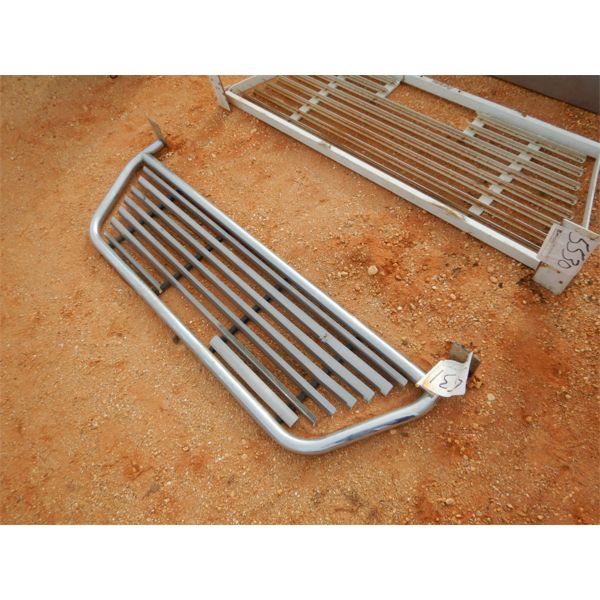 (1) aluminum headache rack for pick up