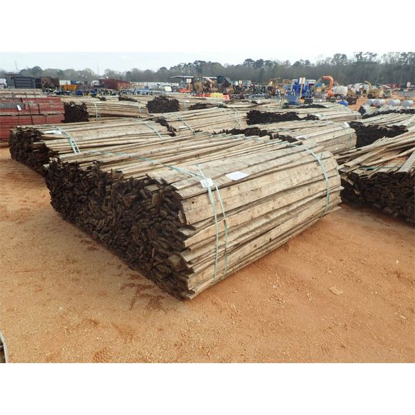 (1) bundle of 1x4x8 reclaimed kill dry southern yellow pine