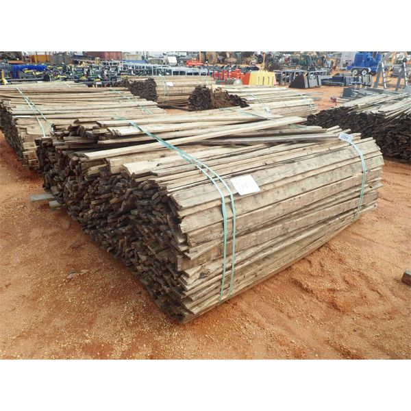 (1) bundle of 1x4x8 reclaimed kill dry southern yellow pine