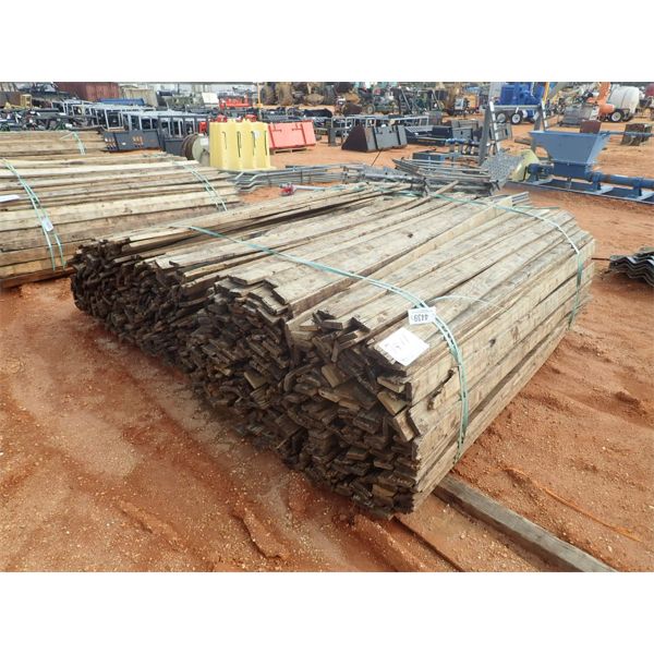 (1) bundle of 1x4x8 reclaimed kill dry southern yellow pine
