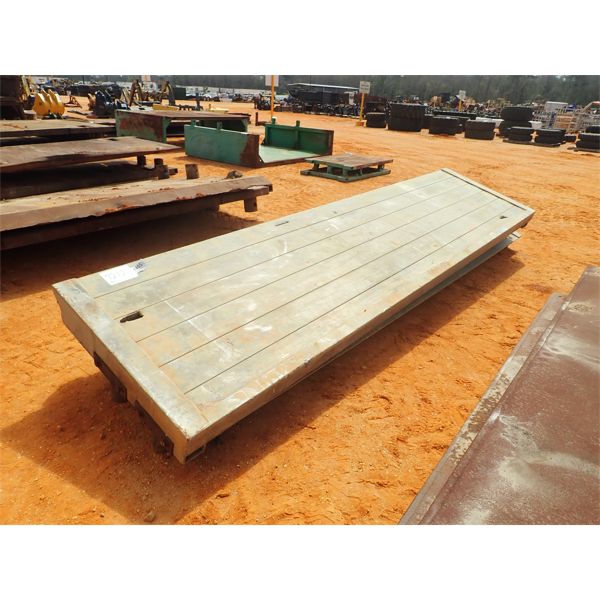 (2) 4'x16' trench box 