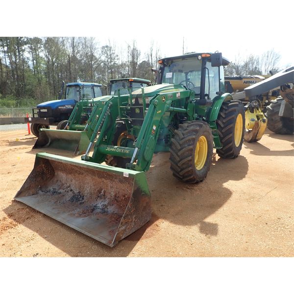 2015 JOHN DEERE 6130D Farm Tractor