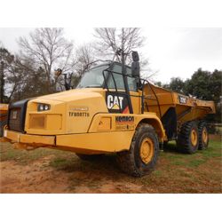 2016 CAT 725C Articulated Truck