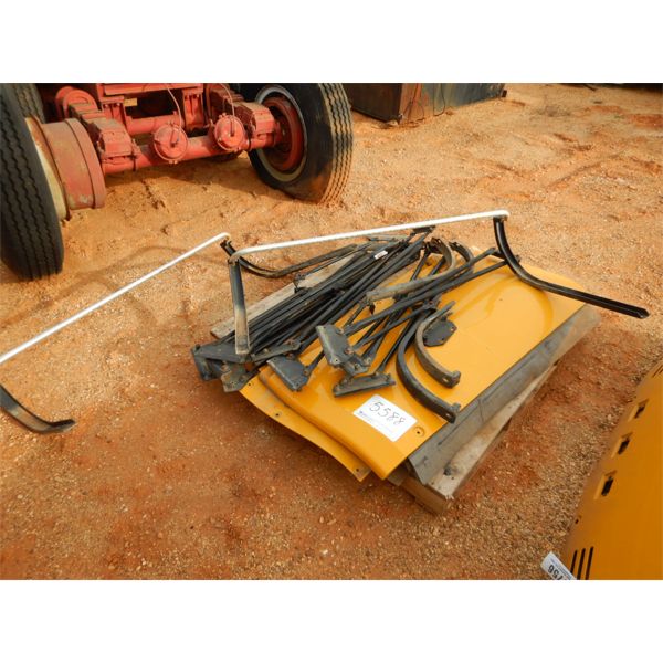 (1) pallet misc panel & metal rods