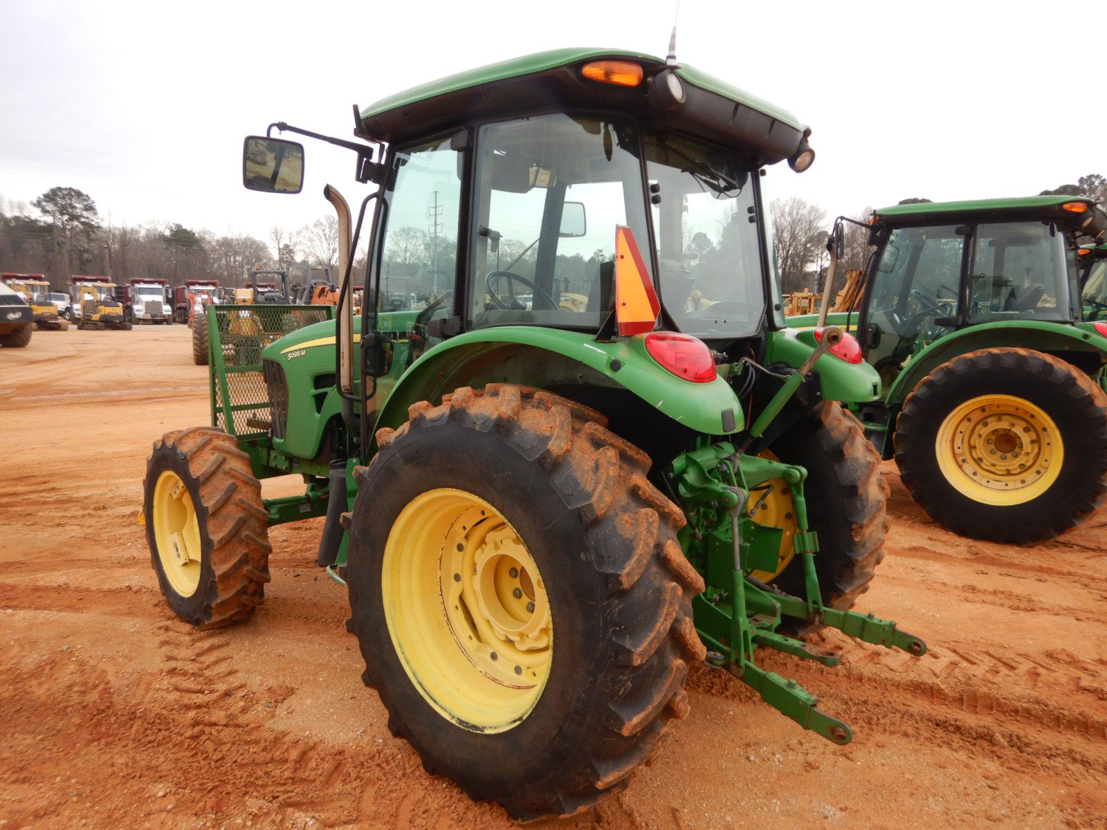 2009 JOHN DEERE 5095M Farm Tractor J.M. Wood Auction Company, Inc.