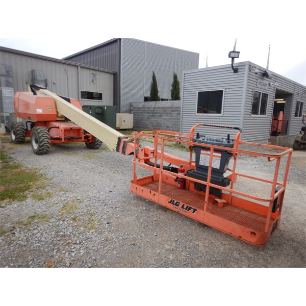 2011 JLG 660SJ Main Lift