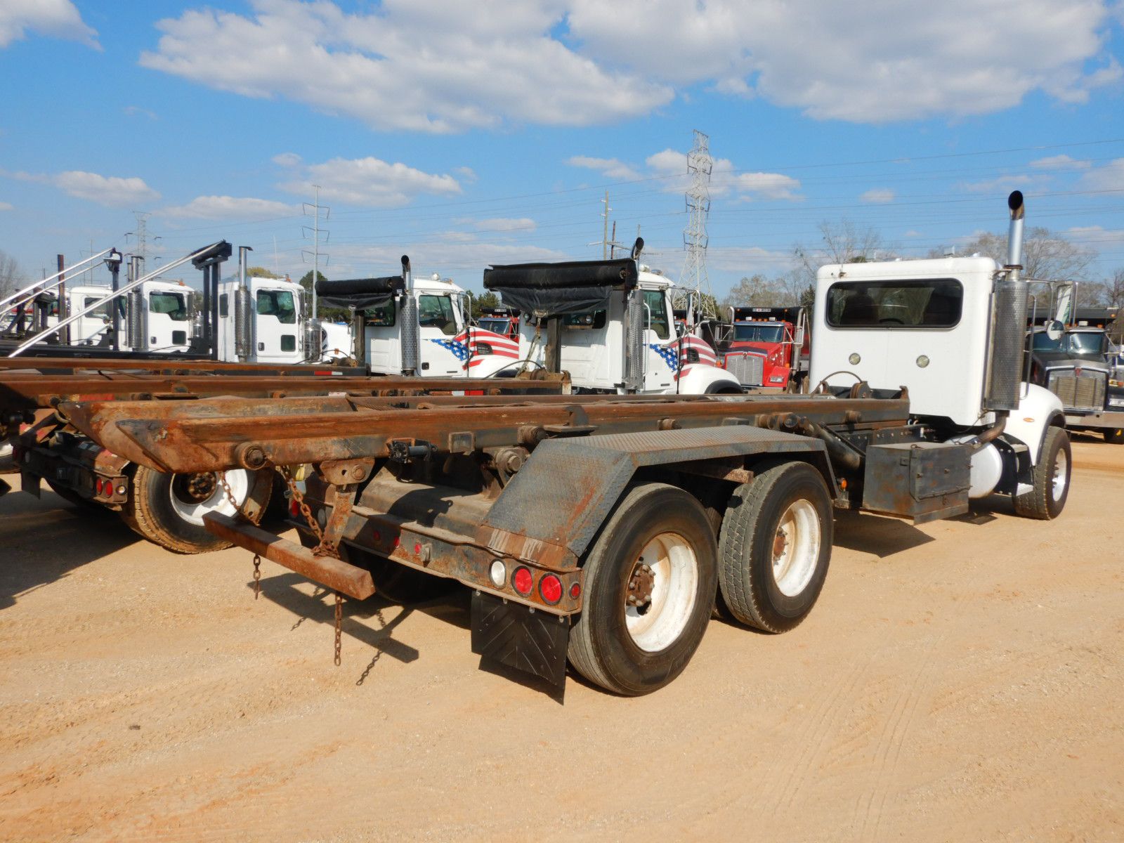 Roll Off Truck