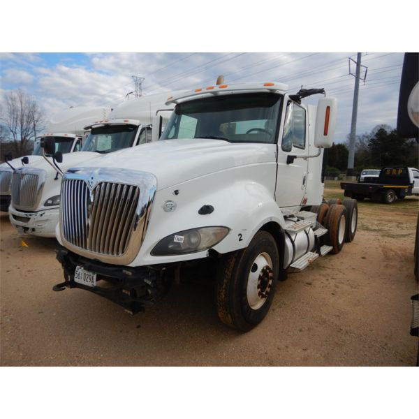 2010 INTERNATIONAL PROSTAR Day Cab Truck