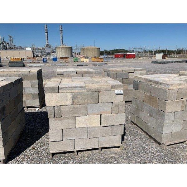 2 pallets of approx. 75 standard core concrete blocks w/ approx. 15 pavers