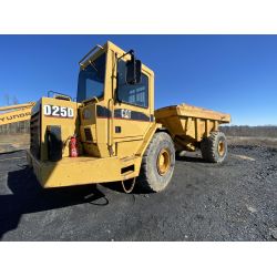 1992 CAT D25D Articulated Truck