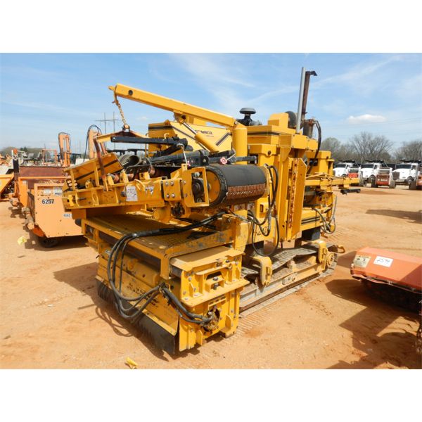 GOMACO GT-6200 COMMANDER II Concrete Curb Equipment
