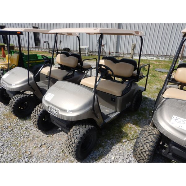 EZ GO  Golf Cart