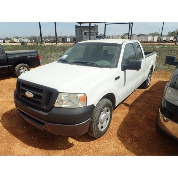 2008 FORD F150 XL Pickup Truck