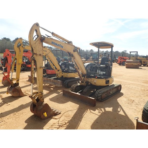 2007 KOMATSU PC35MR-2 Excavator - Mini
