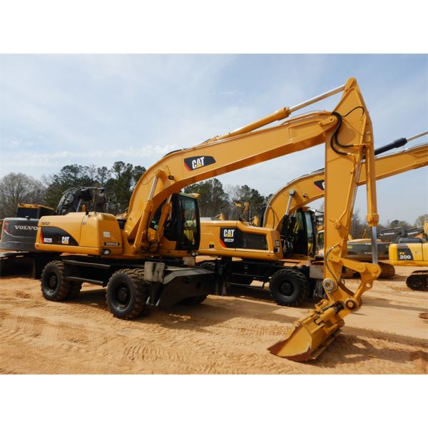 2008 CAT M322D Excavator - Wheel