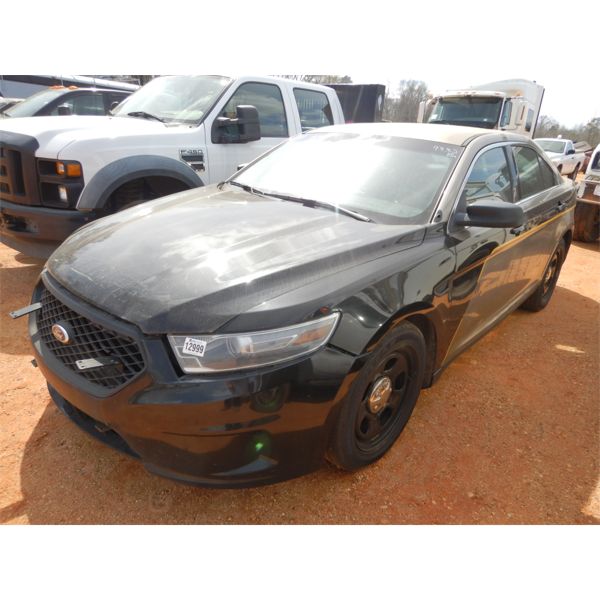 2014 FORD TAURUS Automobile