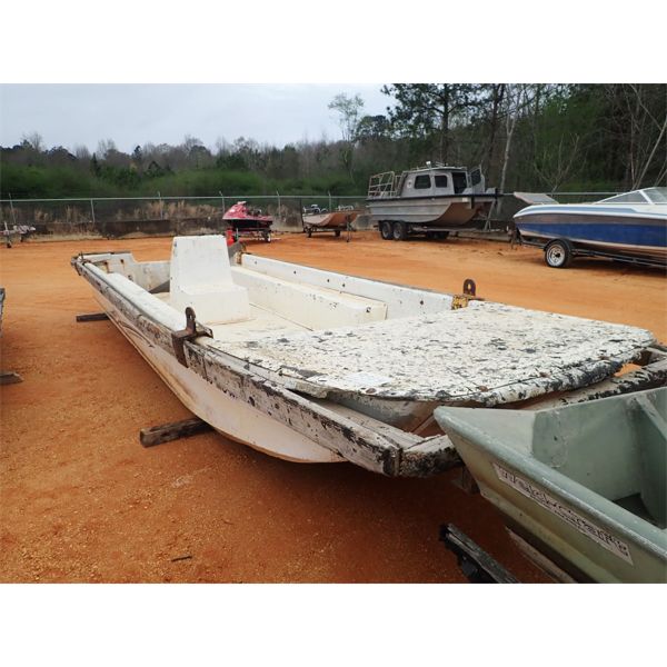 CAROLINA SKIFF 24DLX Boat