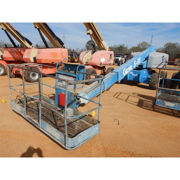 2008 GENIE S60 Main Lift