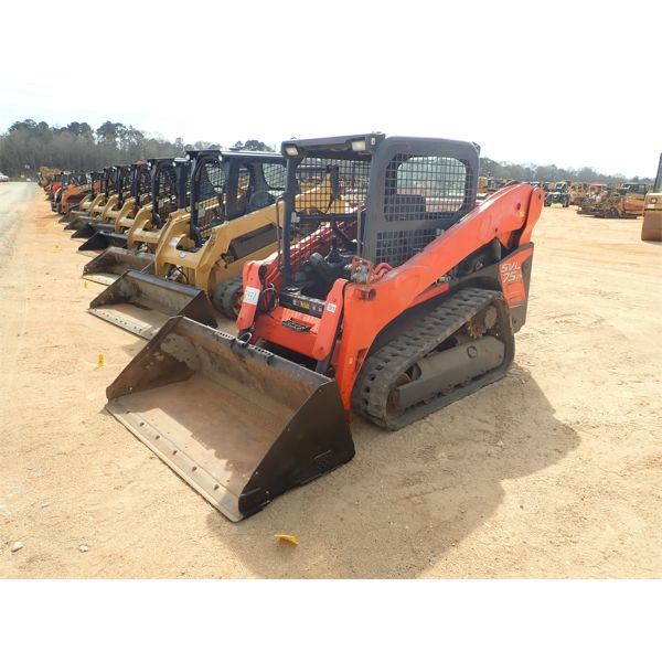 2014 KUBOTA SVL75-2 Skid Steer Loader - Crawler