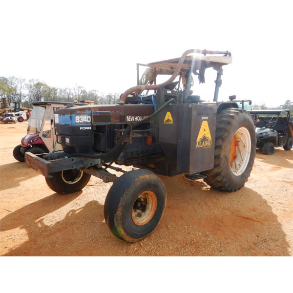 1995 NEW HOLLAND 8340 Farm Tractor