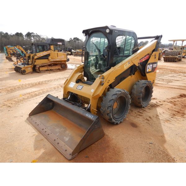 2015 CAT 262D Skid Steer Loader - Wheel